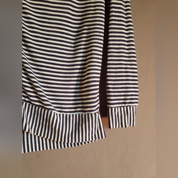Etnafele Brand long sleeve button up striped t. Cardigan/ T. No size tag. - Picture 4 of 5